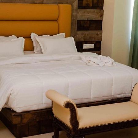 Hotel Grand Lotus Dimāpur Extérieur photo